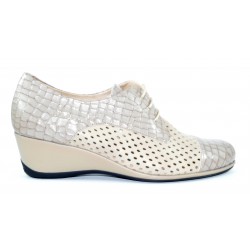 Confort trous en cuir de chaussures de noix de coco Pitillos